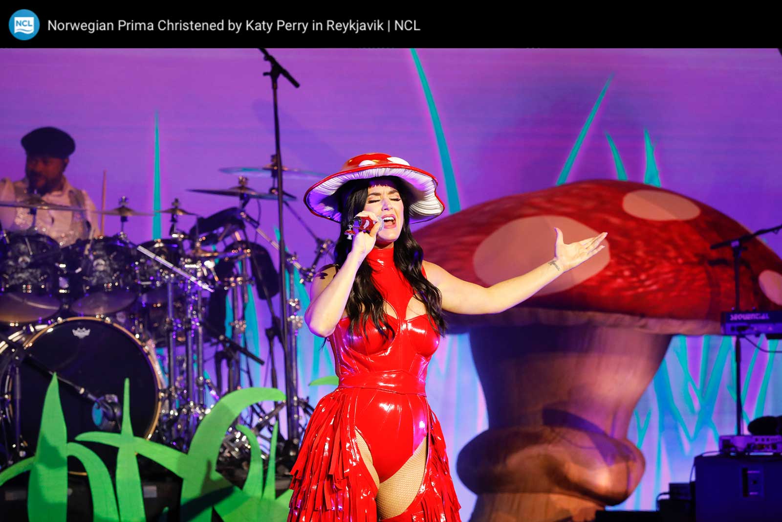 The christening of Norwegian Prima with Katy Perry